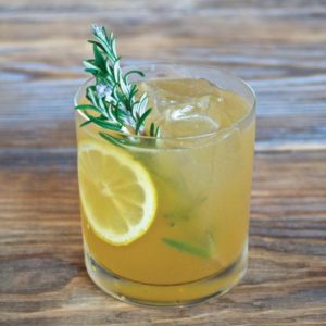 Fall Cocktails You Need to Try -- The Palmetto Peaches