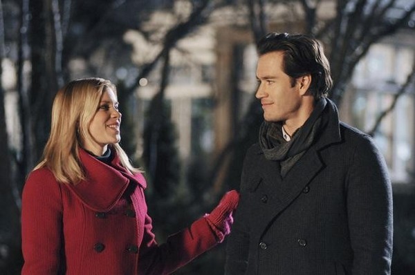 5 Wonderfully, Terrible Holiday Rom-Coms - The Palmetto Peaches - palmsinatl.com